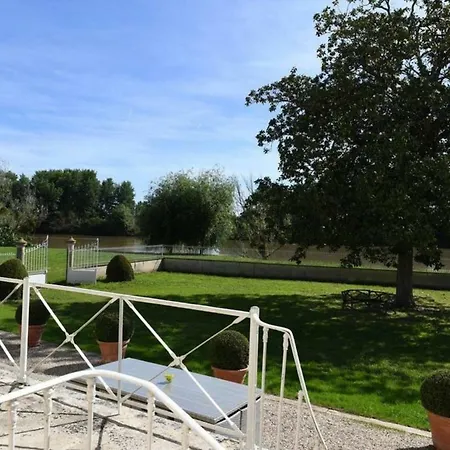 Wine Estate With Private Pool, Near River, Saint-emilion Libourne
