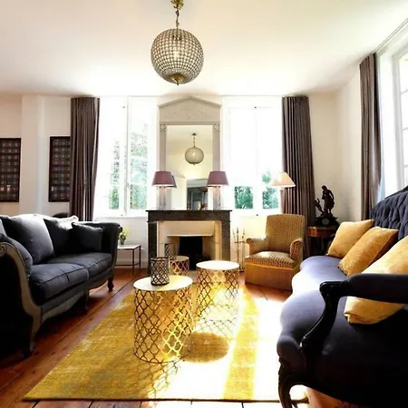 Holiday home Wine Estate With Private Pool, Near River, Saint-emilion Libourne