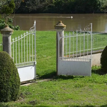 Wine Estate With Private Pool, Near River, Saint-emilion