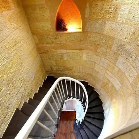 Wine Estate With Private Pool, Near River, Saint-emilion Libourne