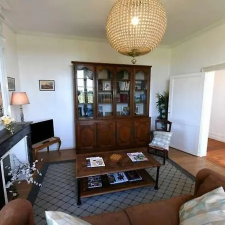 Wine Estate With Private Pool, Near River, Saint-emilion Libourne