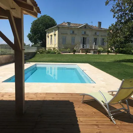 Wine Estate With Private Pool, Near River, Saint-emilion Holiday home *
